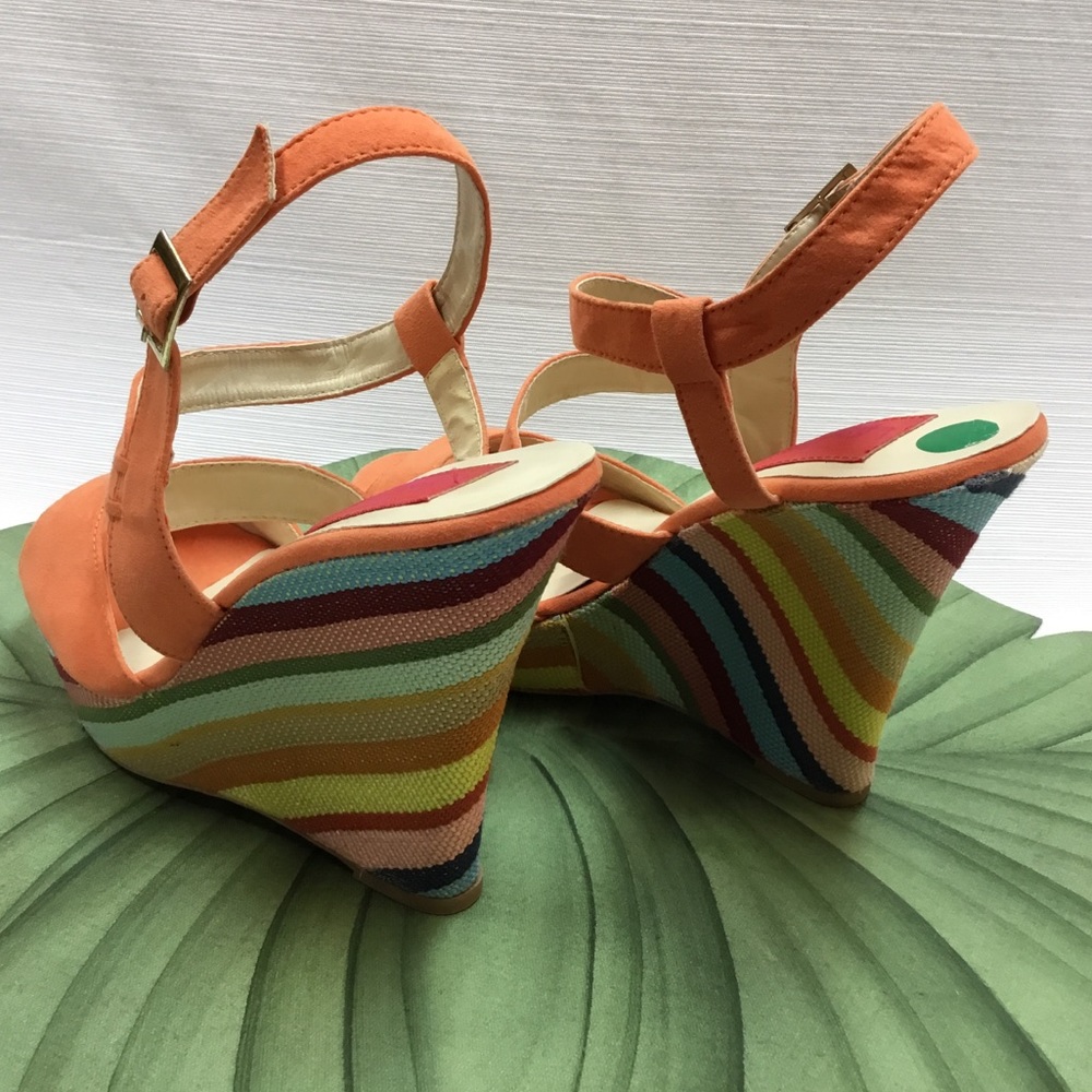 Striking Colorful Platforms by HRF. - Picture 7 of 8